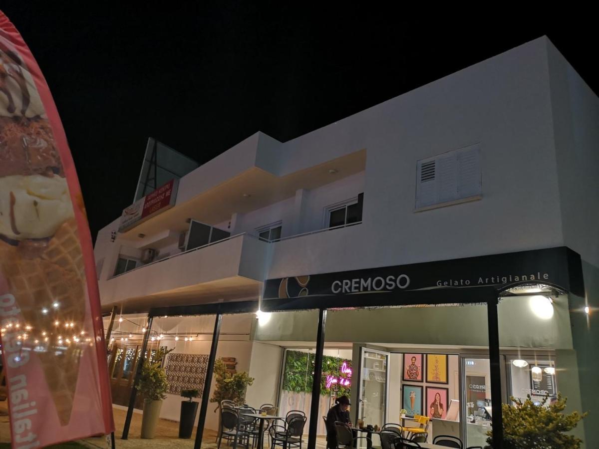Kalidonia Residence Suite Nicosia , Spacious 2 Bedroom Suite With Office Exterior foto