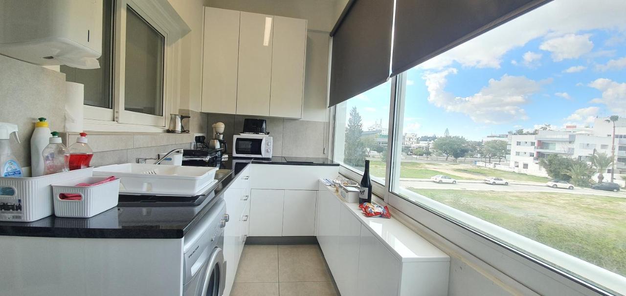 Kalidonia Residence Suite Nicosia , Spacious 2 Bedroom Suite With Office Exterior foto